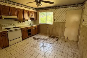 2087 Chambers Rd, Saint Louis, MO 63136 - Photo 13