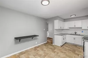 717 Crosswood Dr, Saint Charles, MO 63303 - Photo 13