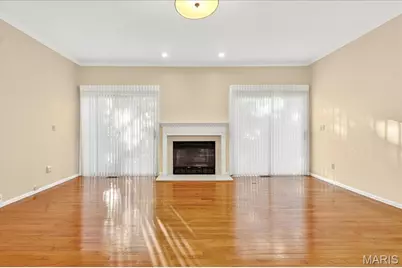 153 Vonbehren Drive, Chesterfield, MO 63005 - Photo 17