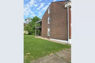 2803 Hadley Street, Saint Louis, MO 63107 - Photo 3