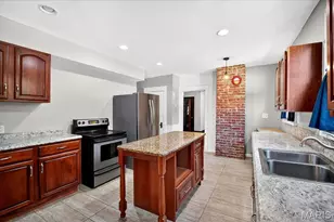 1355 Stein Rd, Ferguson, MO 63135 - Photo 11