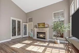 831 Stone Meadow Dr, Chesterfield, MO 63005 - Photo 13