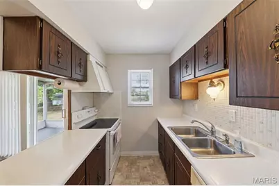 3202 Denmark Drive #C, Bridgeton, MO 63044 - Photo 15