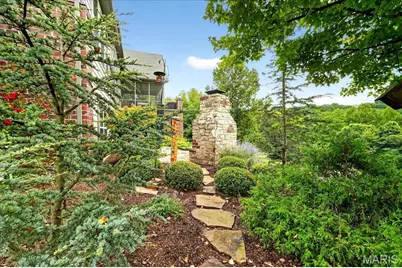 788 Village View Circle, Saint Albans, MO 63073 - Photo 9