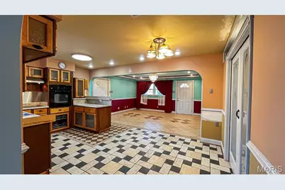 203 Saint Margaret Lane, O'Fallon, MO 63366 - Photo 15