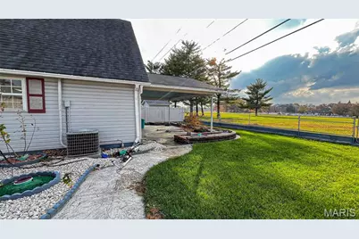 203 Saint Margaret Lane, O'Fallon, MO 63366 - Photo 7