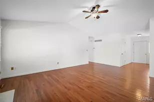 203 Wenona Dr, Washington, MO 63090 - Photo 9