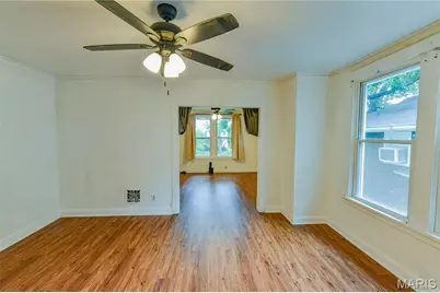2049 Blendon Pl, Saint Louis, MO 63143 - Photo 5