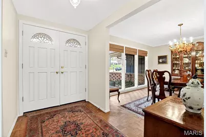 14047 Camberra Court, Chesterfield, MO 63017 - Photo 9
