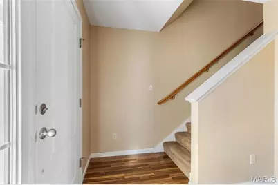 201 Cimarron Ridge Crossing, Wentzville, MO 63385 - Photo 5