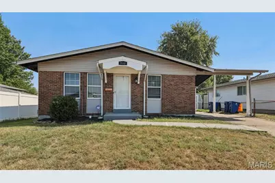 3660 Woodman Drive, Florissant, MO 63031 - Photo 3