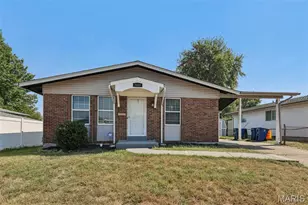 3660 Woodman Dr, Florissant, MO 63031 - Photo 3