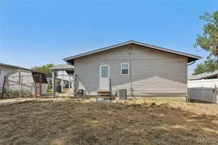 3660 Woodman Dr, Florissant, MO 63031 - Photo 27