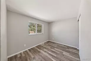 3660 Woodman Dr, Florissant, MO 63031 - Photo 17