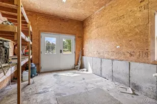 4790 Hwy Y, French Village, MO 63036 - Photo 37