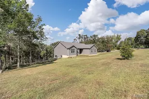 68 Lyrics Ln, Villa Ridge, MO 63089 - Photo 9