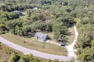 68 Lyrics Ln, Villa Ridge, MO 63089 - Photo 3