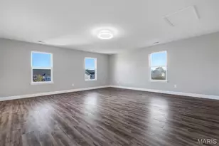 572 Misty Mountain Dr, O'Fallon, MO 63368 - Photo 23