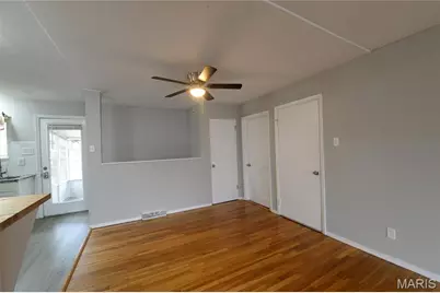 1980 Parker Road, Florissant, MO 63033 - Photo 7