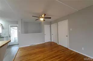 1980 Parker Rd, Florissant, MO 63033 - Photo 7