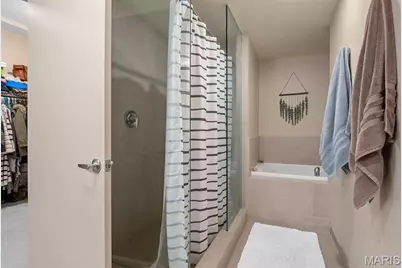 915 Olive Street #1203, Saint Louis, MO 63101 - Photo 21