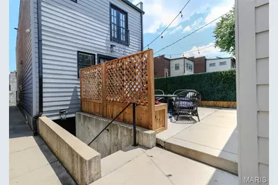 1045 S Taylor Avenue, Saint Louis, MO 63110 - Photo 57