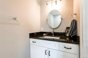 1045 S Taylor Ave, Saint Louis, MO 63110 - Photo 47