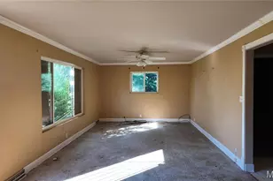 390 Hwy Dr, Saint Clair, MO 63077 - Photo 9