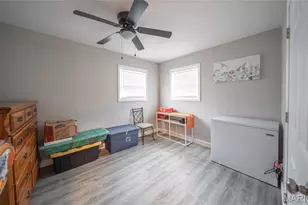 615 W 4th St, Dixon, MO 65459 - Photo 21