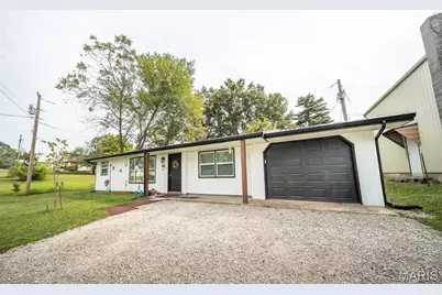 615 W 4th Street, Dixon, MO 65459 - Photo 1