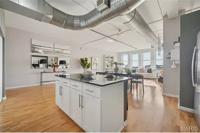 1501 Locust Street #1008, Saint Louis, MO 63103 - Photo 13