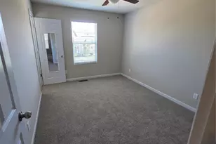 318 Countryshire Dr, Lake Saint Louis, MO 63367 - Photo 21