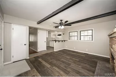 233 Cameron Road, Saint Louis, MO 63137 - Photo 13