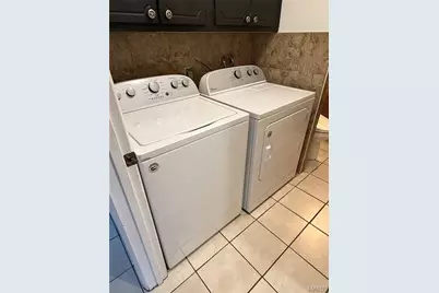 9030 Villaridge Court, Saint Louis, MO 63123 - Photo 7