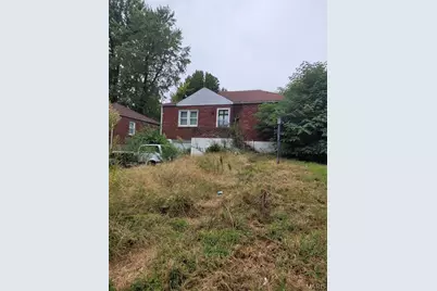 439 Warford Avenue, Saint Louis, MO 63135 - Photo 1