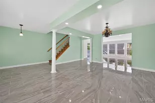 11074 Kohrs Ln, Saint Louis, MO 63123 - Photo 13