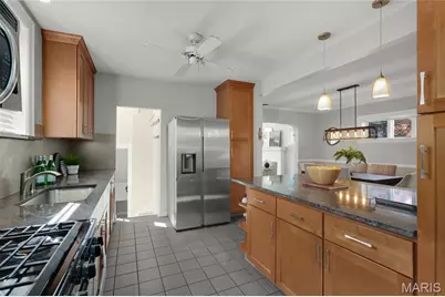 7459 Washington Avenue, University City, MO 63130 - Photo 9