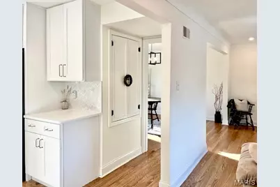 5201 Kingwood Drive, Saint Louis, MO 63123 - Photo 15