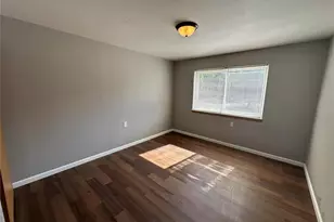 13 Bruce Dr, Florissant, MO 63031 - Photo 5