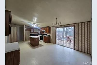 19050 Sikes Road, Saint Genevieve, MO 63670 - Photo 7