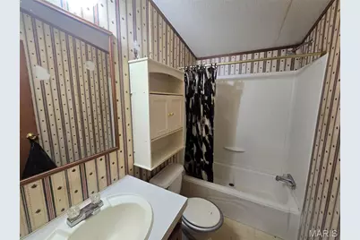 19050 Sikes Road, Saint Genevieve, MO 63670 - Photo 13