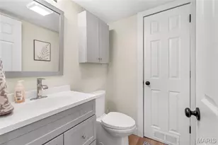 4259 Burnett Walk, Saint Louis, MO 63125 - Photo 7