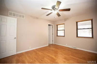 85 N Scott Road, Cuba, MO 65453 - Photo 17