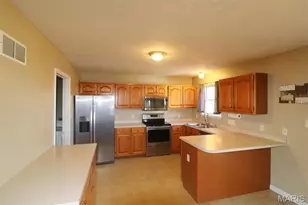5067 Annette Dr, Imperial, MO 63052 - Photo 9