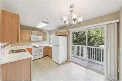 450 Benton Drive #E, Saint Peters, MO 63376 - Photo 7