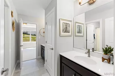 2 Pin Oak At Hawk Ridge Estate, Lake Saint Louis, MO 63367 - Photo 31