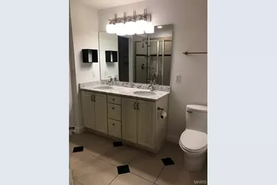 910 N McKnight Road #3A, University City, MO 63132 - Photo 3