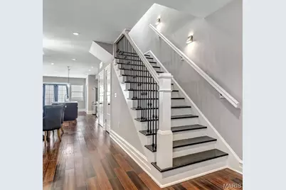 1045 S Taylor Avenue, Saint Louis, MO 63110 - Photo 15