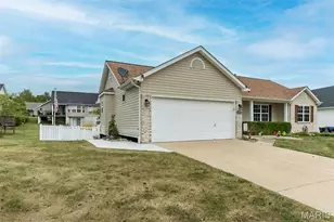 1873 Autumn Trail, Wentzville, MO 63385 - Photo 3