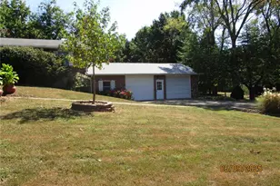 615 N Park Ave, Cuba, MO 65453 - Photo 3